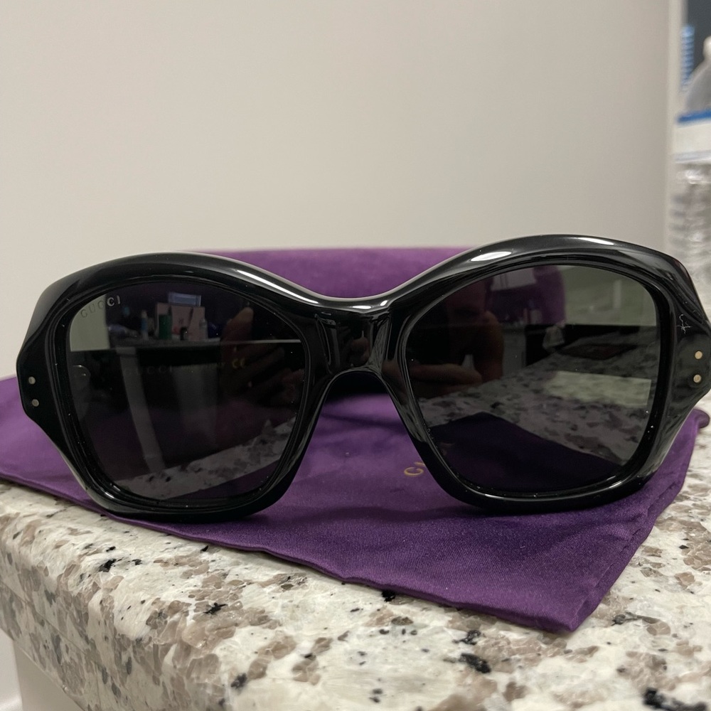 NIB Gucci Sunglasses GG 0624S